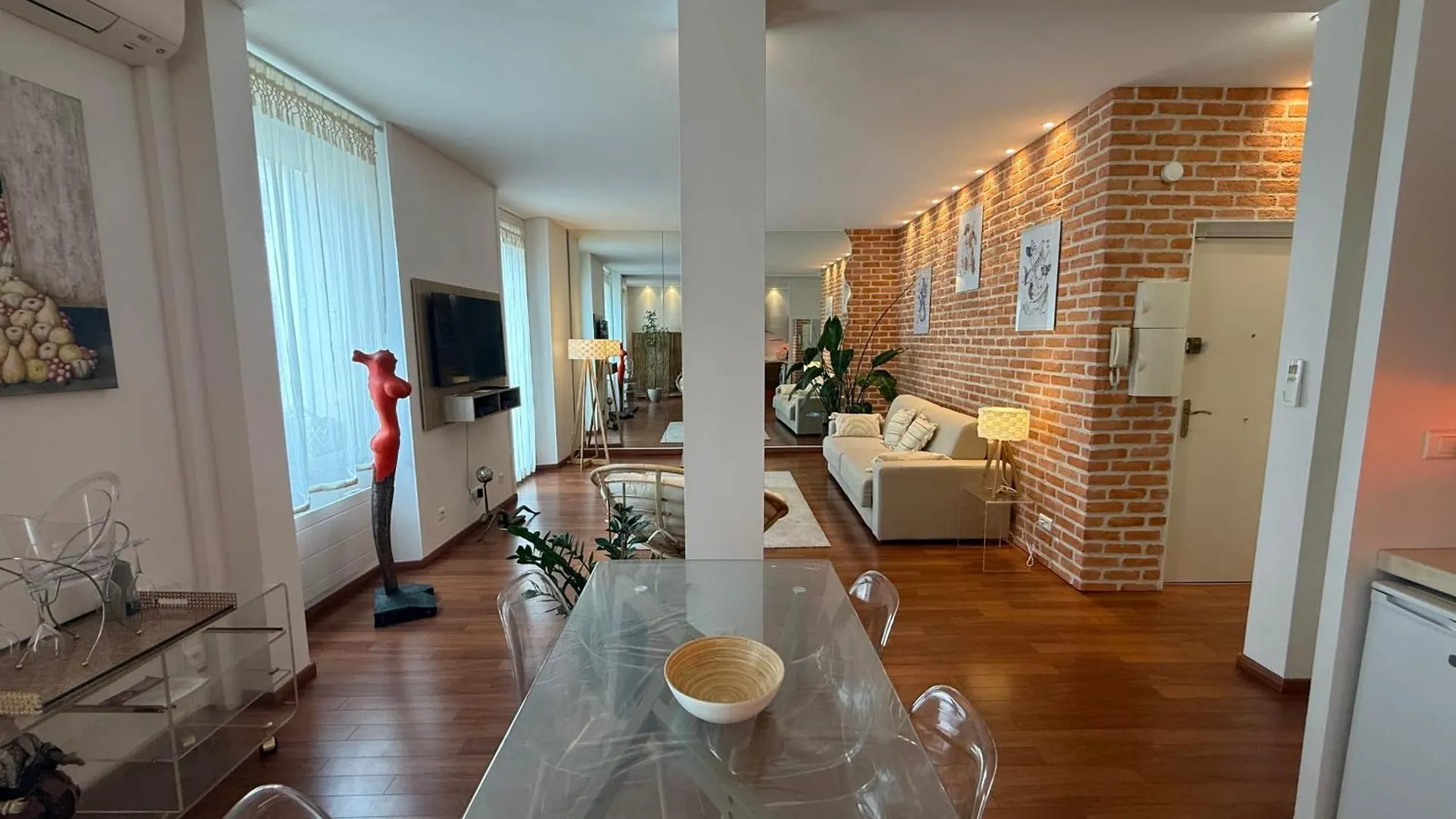 Ref 1988 -Charming Apartment In The Center Of Cannes França